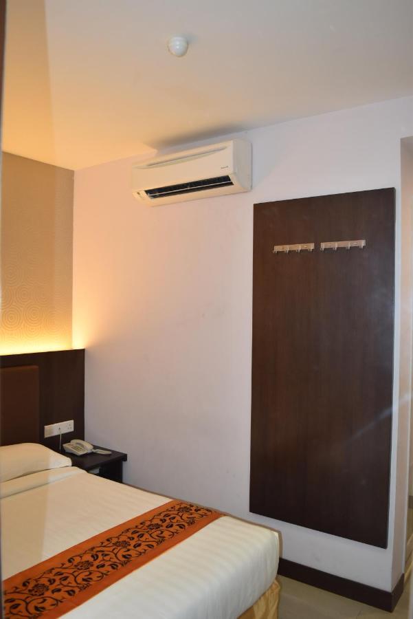 Sunrise Hotel Petaling Jaya Exterior photo